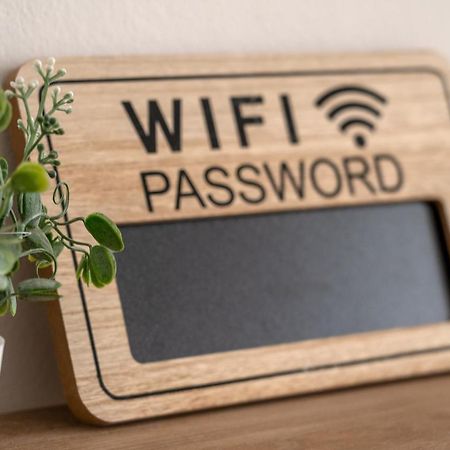 ミラノSan Siro Big House Wifi Netflix Free Parkingアパートメント エクステリア 写真